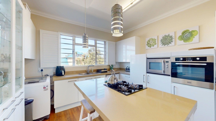 3 Bedroom Property for Sale in Summerstrand Eastern Cape